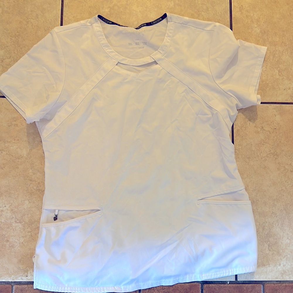 Careisma Scrub top